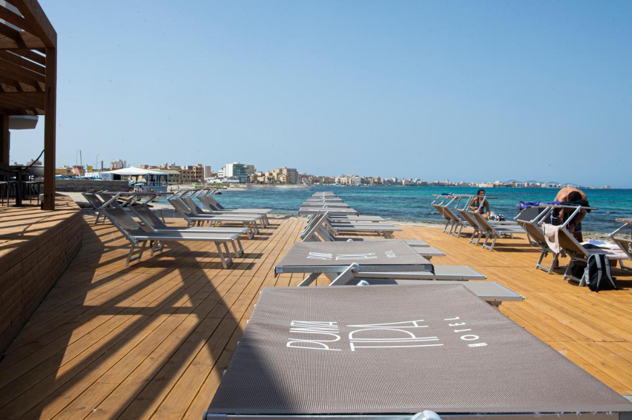 Hotel Punta Tipa トラーパニ エクステリア 写真