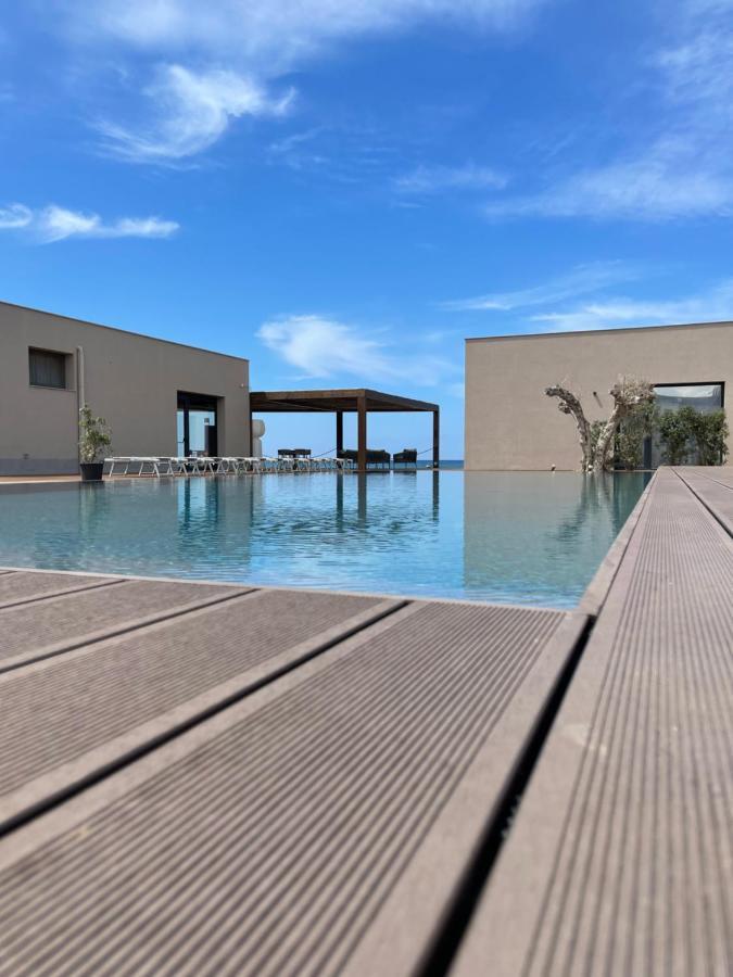 Hotel Punta Tipa トラーパニ エクステリア 写真
